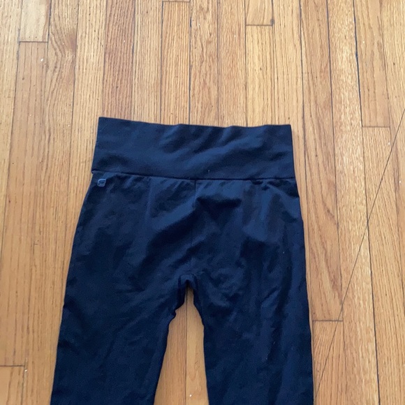 Fabletics - Picture 9 of 17